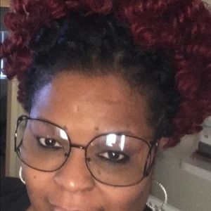 Meet your Posher, San